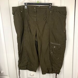 Brisas Olive Capris‎